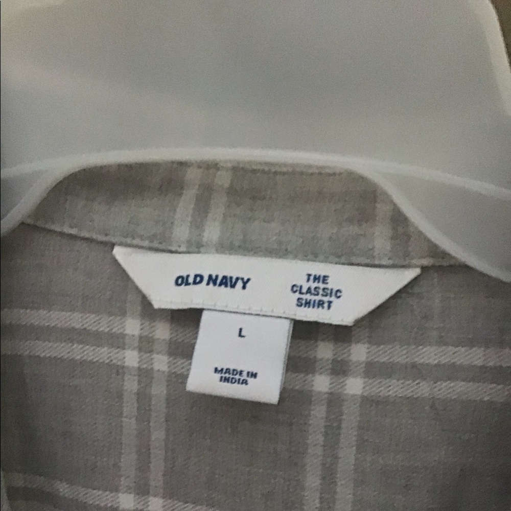 Classic grey/white soft plaid button down L - Picture 2 of 2